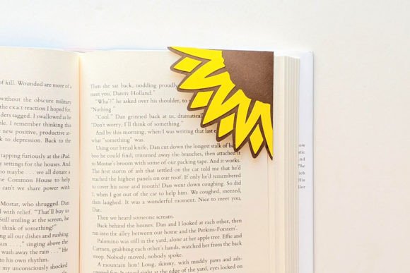 Sunflower Papercut Corner Bookmark SVG Review